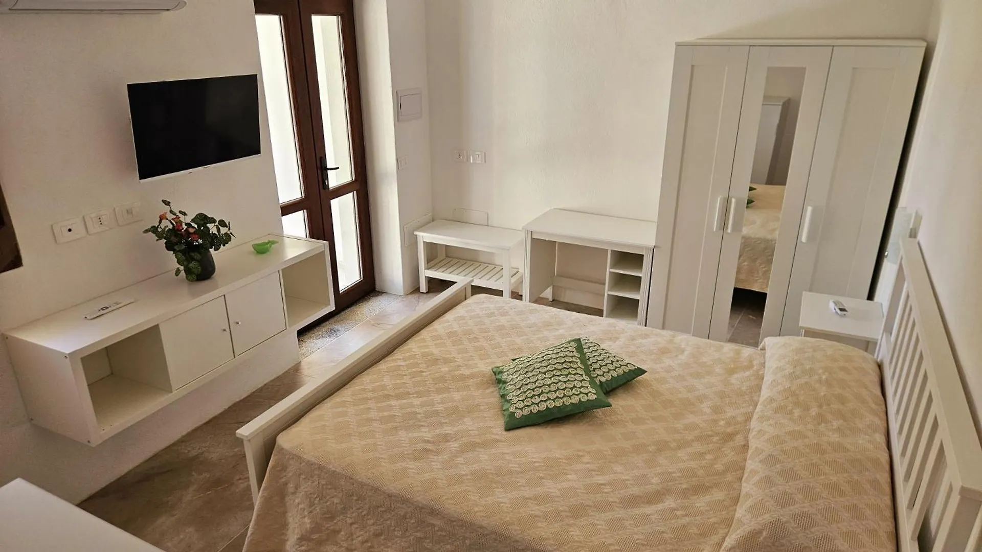 Annade' Guest House Porto Rotondo Olaszország